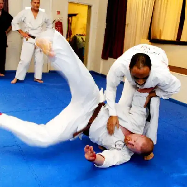 Renshi Steve Brooks – Total Self Defence archive photograph 5